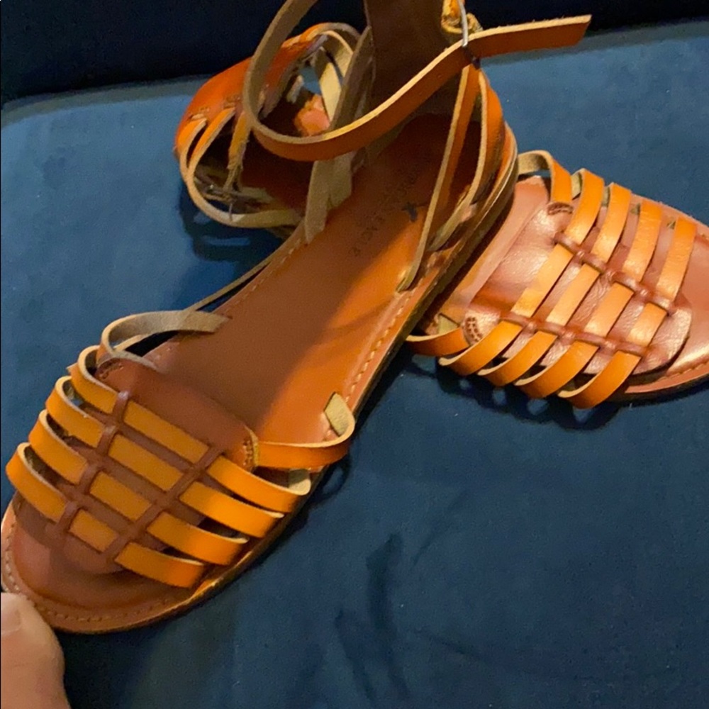 American eagle sandles